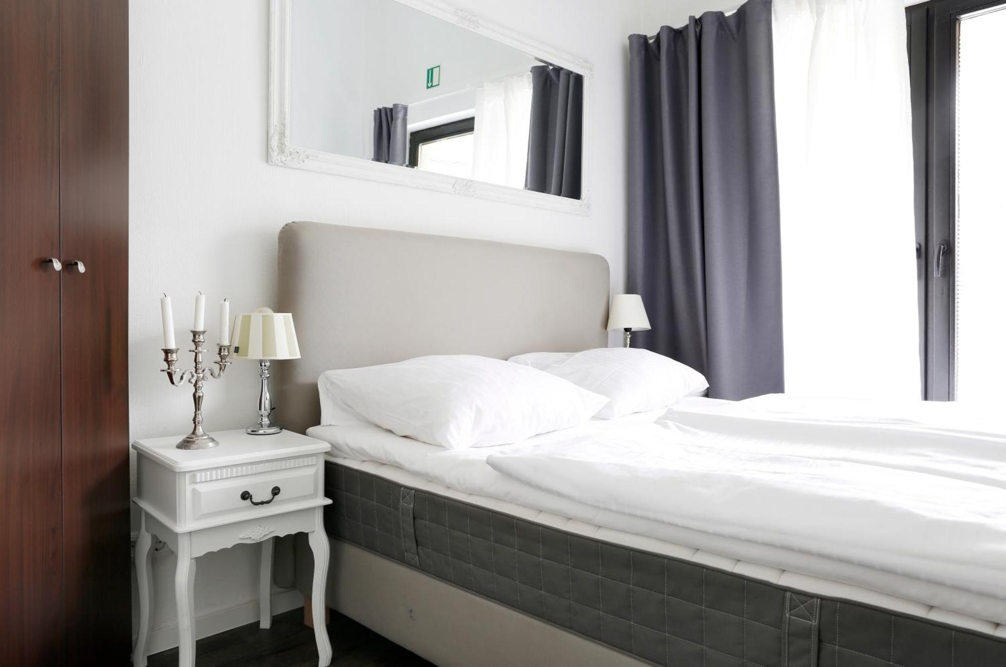 ברלין Nieb By Rockchair Apartments L Superhost Status L 3 Bedrooms Boxspringbeds 3 Bathrooms In Center "Kurfuerstendamm" - Cozy Family & Business Flair Welcomes You! מראה חיצוני תמונה
