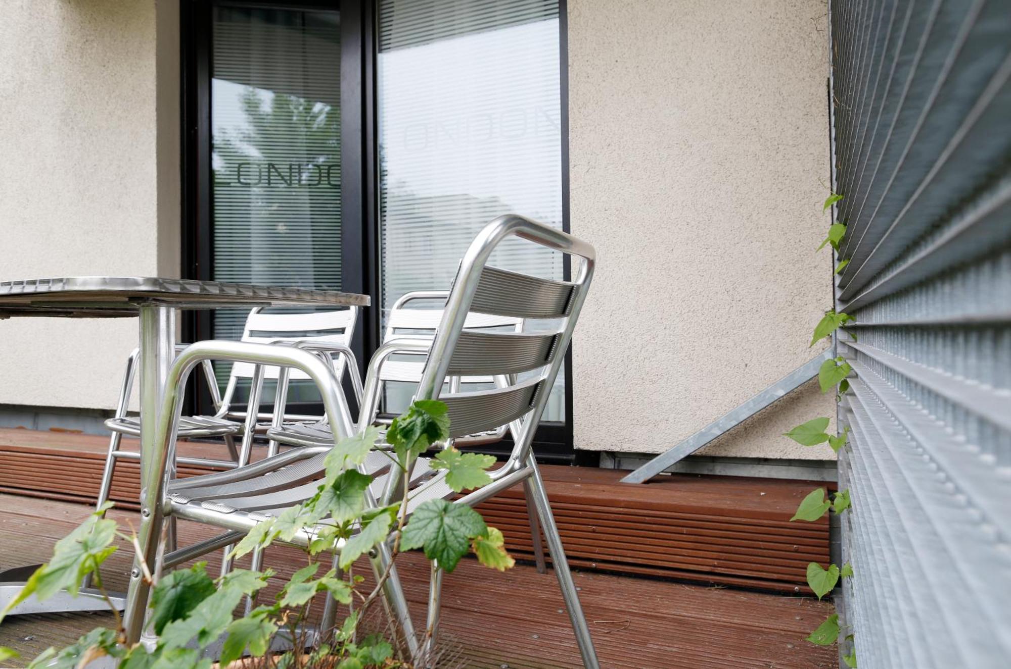 ברלין Nieb By Rockchair Apartments L Superhost Status L 3 Bedrooms Boxspringbeds 3 Bathrooms In Center "Kurfuerstendamm" - Cozy Family & Business Flair Welcomes You! מראה חיצוני תמונה